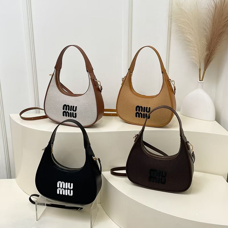 Miu Miu미우미우 문 백