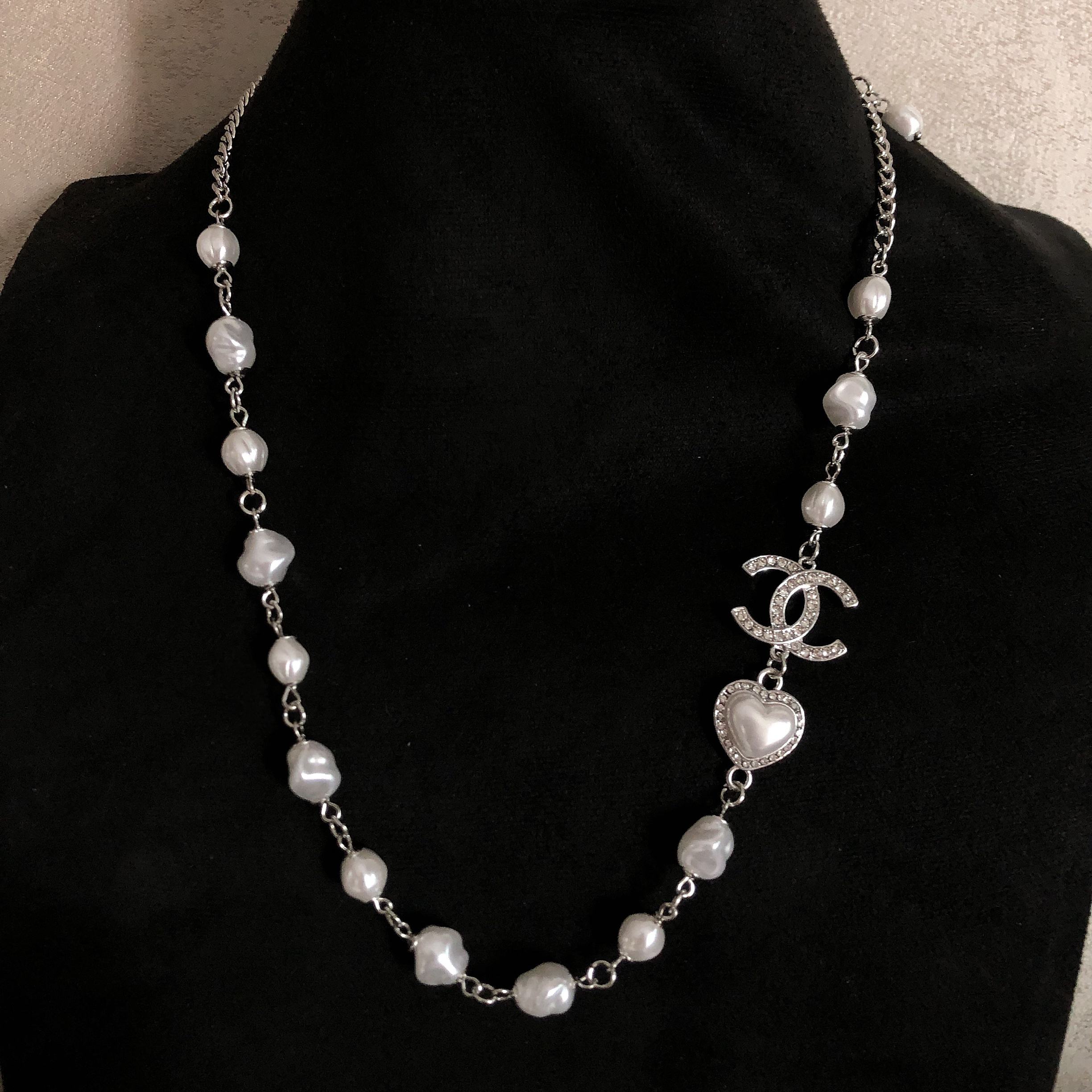 CHANEL 샤넬 진주 하트 목걸이 여성 클로카인 우아한 데일리 액세서리 선물추천