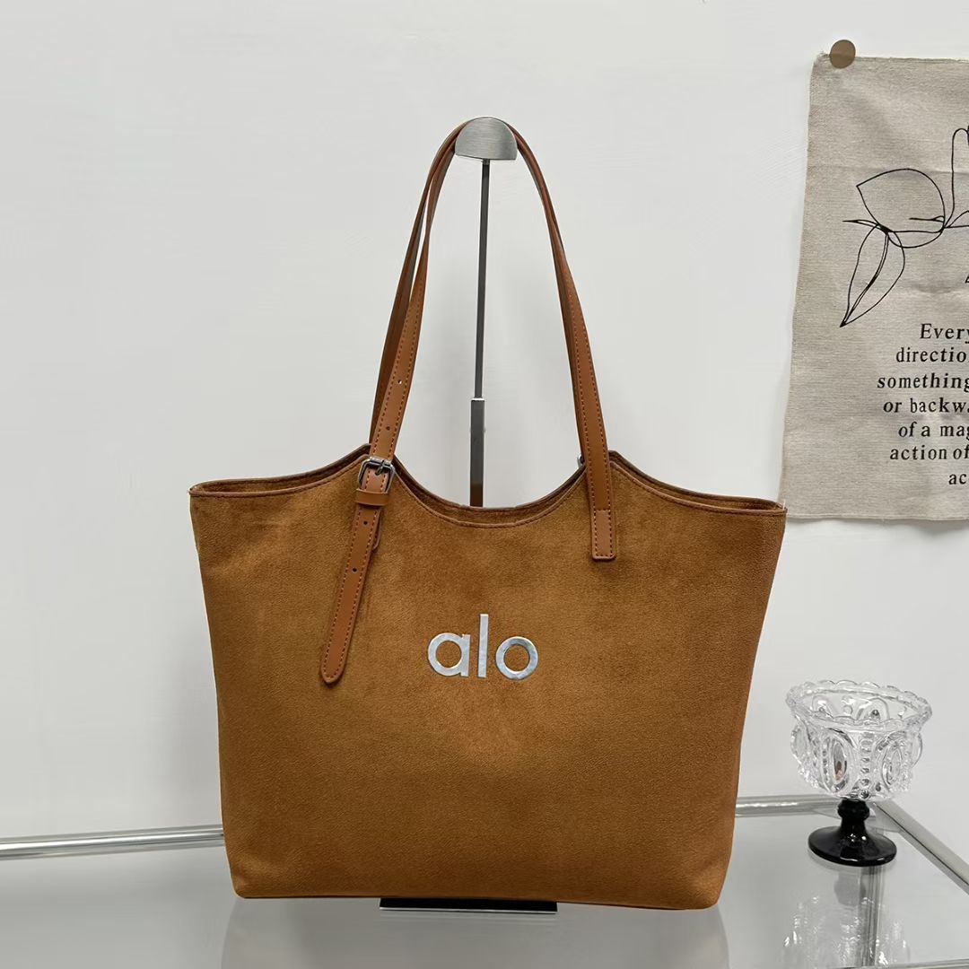 alo 쇼핑 출장 겸용 알로 신상 스웨이드 토트백