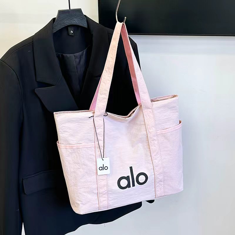 Alo 토트백 숄더크로스 겸용 가벼운 데일리백 넓은 수납
