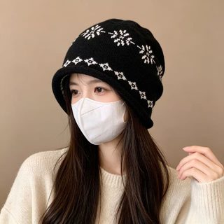 여성 레트로 자카드 니트 비니 귀덮개 방한 슬라우치 모자 남녀공용