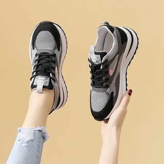 여성 운동화 통기성 플라이니트 로우탑 끈 조절 캐주얼 러닝화
