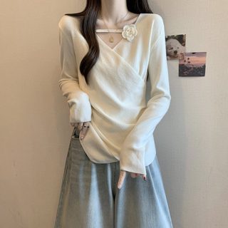 여성 빅사이즈 브이넥 긴팔 티셔츠 슬림핏 허리라인 정숄더 가을 겨울 상의