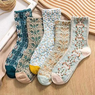 여성 레트로 플라워 입체 패턴 중목 양말 빈티지 데일리 양말