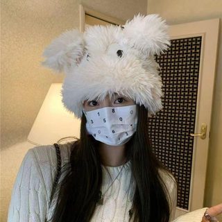 여성 양털 뽀글이 강아지 니트 비니 겨울 방한 귀보호 털모자 화이트