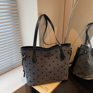 대용량 여성 토트백 블랙 출퇴근 데일리 숄더백 지퍼 패브릭 가방 36×10×25cm