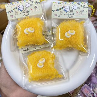 TPR 말랑이 스퀴시 키링 계란 토스트 크루아상 도넛 음식 모형 스트레스 해소 장난감
