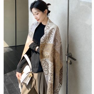선물 상자 목도리 여자 가을 겨울 모조 캐시미어 롱 금사 보온 겉옷 겸용 백