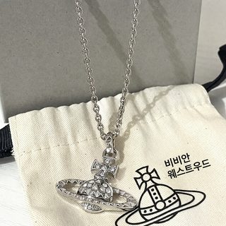 热卖西太后菱形铆钉平面土星项链女轻奢气质百搭镶钻星球锁骨链潮