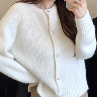 쁘띠 상큼한 분위기 소프트 찰기 니트 카디건 2025 신상 한국판 달콤 루즈핏 날씬해 보이는 라운드 니트