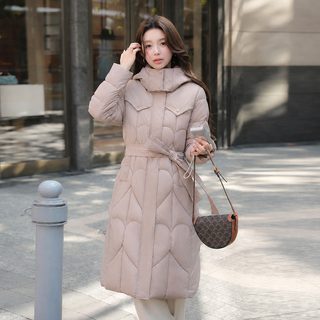 여성 겨울 후드 롱패딩 벨트 슬림핏 허리조임 무릎기장 두꺼운 패딩 코트