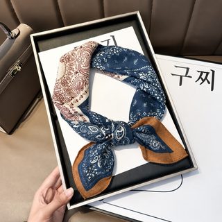 폭발적인 캐슈넛 꽃 접합 면마 작은 네모난 스카프 여성 기질 백합 작은 네