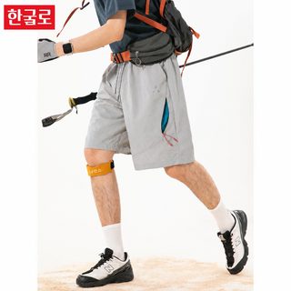남성 여름 아웃도어 경량 5부 반바지 발수 배색 메쉬 통기성 루즈핏 캐주얼