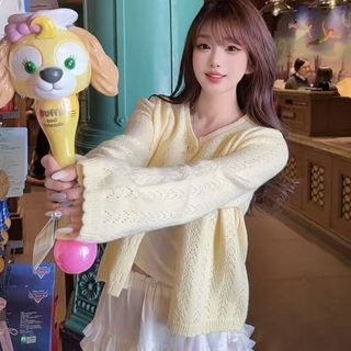 여성 니트 가디건 2026 봄가을 신상 펀칭 라운드넥 슬림 긴팔 카디건