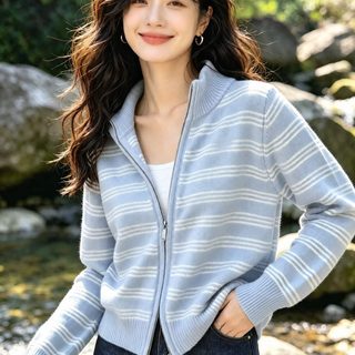 한국계 학원풍 스트라이프 라운드 스웨터 긴팔 니트 카디건 여자 가을 겨울 2026 신상 키 작은 외투