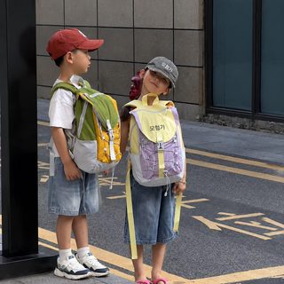 KOCDR 여성 경량 백팩 대용량 여행용 아웃도어 등산 스포츠 소형 책가방 청소