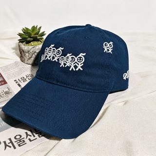 한국판 성냥꾼 자수 야구모자 남녀 공용 네이비 챙 처마 오리털모자 사계절