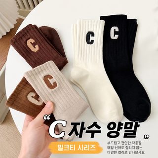 가을과 겨울 양말녀 ins 트렌디한 알파벳 중장통 학원 바람 왕홍 스포츠 외