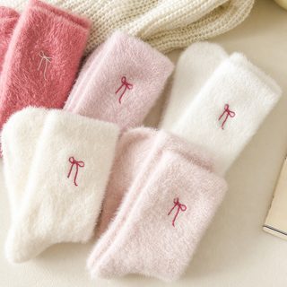 가을 겨울 양말 여자 밍크 벨벳 리본 벨벳 양말 귀엽다 달콤하다 중통 양말 두껍다 보온 집 수면 양말