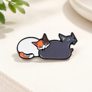 재미있는 고양이 물기 캐릭터 브로치 남녀공용 옷 가방 장식 배지