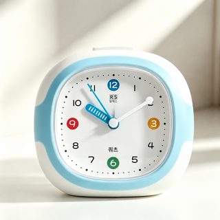 귀여운 어린이 학생용 무소음 탁상 알람시계 책상 침대 머리맡 야간등 시계
