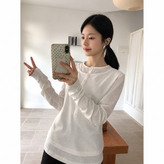 모던한 흰색 가짜 두 벌 아사 미투 긴팔 티셔츠 여자 가을 겨울 선케어 블라우스 안에 이너웨어 상의녀