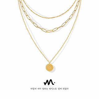 유럽풍 미니멀 영문 레터링 원형 펜던트 티타늄 스틸 골드 레이어드 쇄골