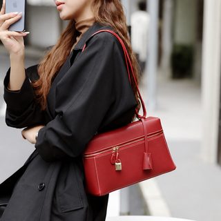 뉴 봄 여름 2026 소가죽 박스 가방 통근 패션 숄더 크로스백 우아한 기품 핸드백녀