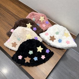 여성 겨울 별무늬 퍼 버킷햇 털모자 얼굴 작아 보이는 보온 방풍 조절끈 모