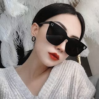 신형 한국판 GM 선글라스 패션 여성 왕홍 틱톡 D자 같은 트렌드 남성 네모난