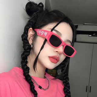 작은 테두리 연분홍 알파벳 선글라스 2024 신형 유럽풍 ins 왕홍 선글라스 펑
