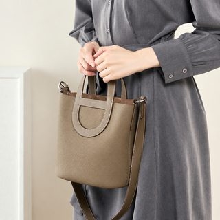 2026 신상 토고 천연 소가죽 버킷백 피그노즈 장식 여성 토트 숄더 크로스백