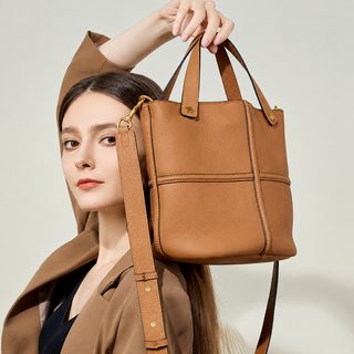 소크라우드 여성 탑그레인 소가죽 버킷백 대용량 출근용 숄더 크로스백