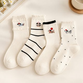 새로운 캐릭터 귀여운 강아지 양말 중통 양말 춘추 여름 학원풍 ins 붐 더미 양말 공장 도매