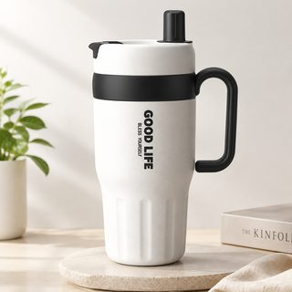 차량용 대용량 손잡이 빨대 텀블러 보냉컵 620ml 720ml
