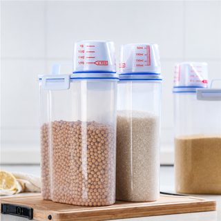 일본식 밀폐 쌀통 4L 이하 방습 잡곡·반려동물 사료 보관통 계량컵 포함