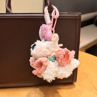 왕홍서 고지 조잡한 개 걸이 털털 만화 강아지 피규어 옷 입은 작은 인형 가