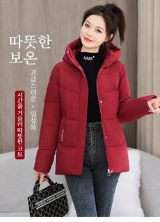 두꺼운 보온 면복 여자 쇼트 2026년 겨울 신상 대박 헐렁헐렁 날씬해 보이는 와인색 면복 외투 현물
