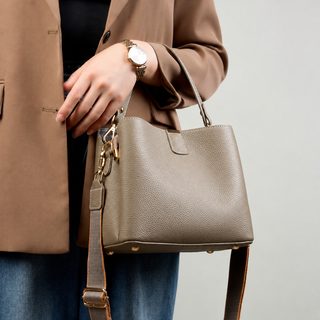 2026 신상 천연 소가죽 여성 버킷백 대용량 심플 숄더 크로스 토트백