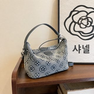 2026 신상 가방 토트백 소중 디자인 3D 부조 데님 가볍고 사치스러운 통근 숄