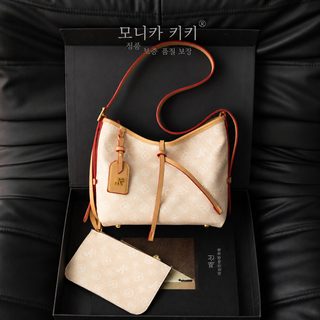 2026 봄 여성 복고 프린트 숄더백 크로스백 데일리 출근용 PU 가방