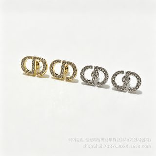 크로스보더 대외무역 생방송 대박 CD 알파벳 귀걸이 여자 고전형 다이아몬