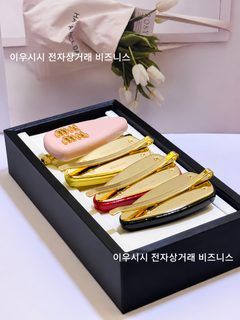 가죽 캔디 컬러 일자 집게핀 여성 앞머리 옆머리 헤어핀 심플 모던 출근룩