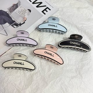 흑백 초산 고품질 클립 소향풍 기질 심플 헤어 장식 고급감 상어 클립 뒤통