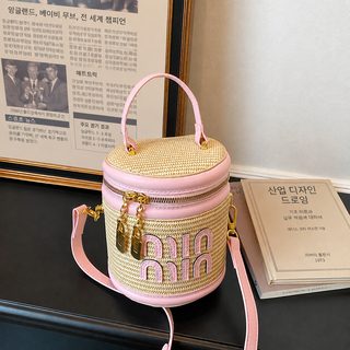 여성 미니 크로스백 라탄 배색 레터링 손잡이 버킷백 데일리 숄더백