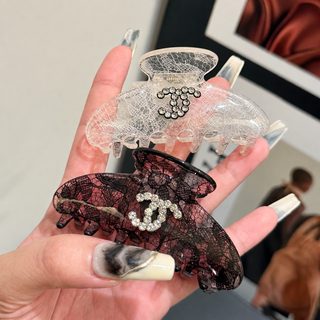 소향풍 지르코늄 드릴 초섬광 레이스 초산 클러치 빈티지 심플하고 정교한