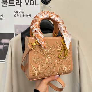 2026 신상 자수 대비백 스카프 핸드백 사치 고급감 크로스백 신부 혼백 공장