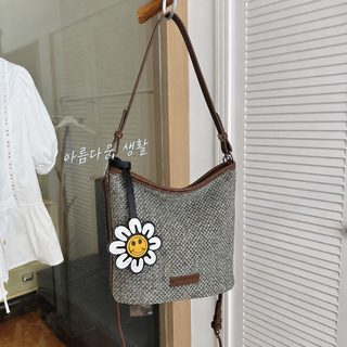 여름 컬러 스트라이프 짜임 버킷백 대용량 PU 가죽 출근용 숄더 크로스 토트