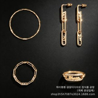 체인 큐빅 목걸이 팔찌 귀걸이 반지 세트 CD 알파벳 여성 패션 액세서리