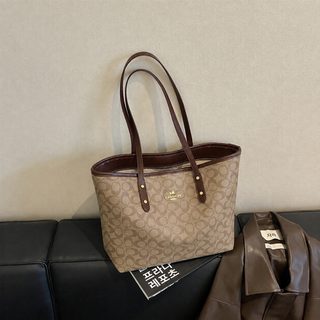 여성 클래식 플라워 숄더백 대용량 PU 토트백 데일리 출근 가방